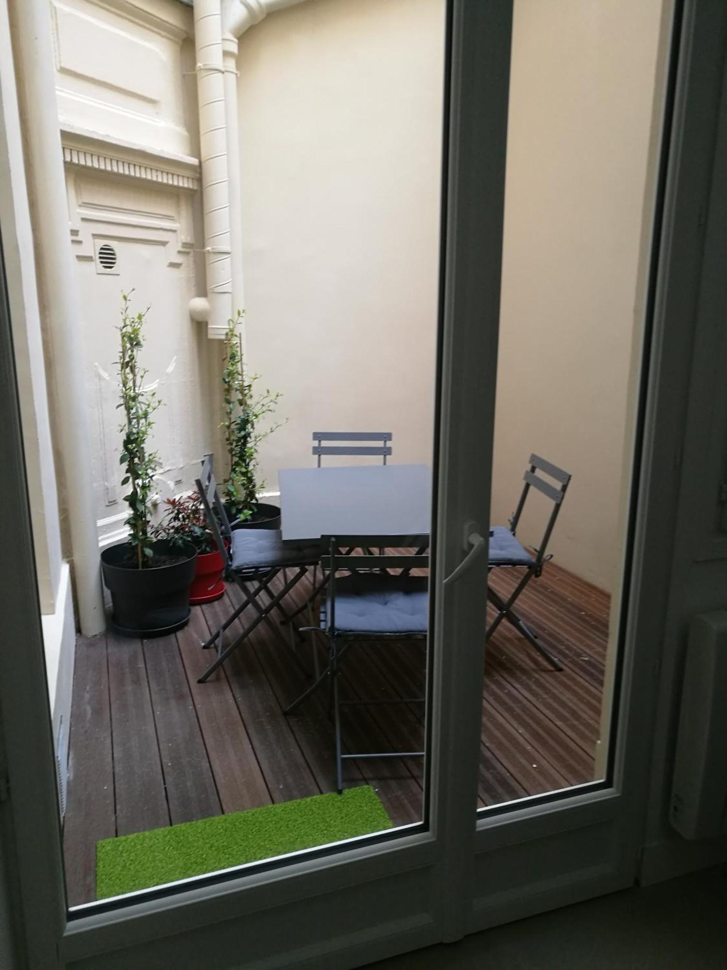 Charmant Studio Au Coeur De Παρίσι Εξωτερικό φωτογραφία